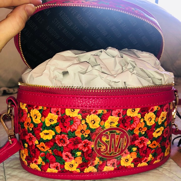 Steve Madden “train case” purse - Picture 4 of 6